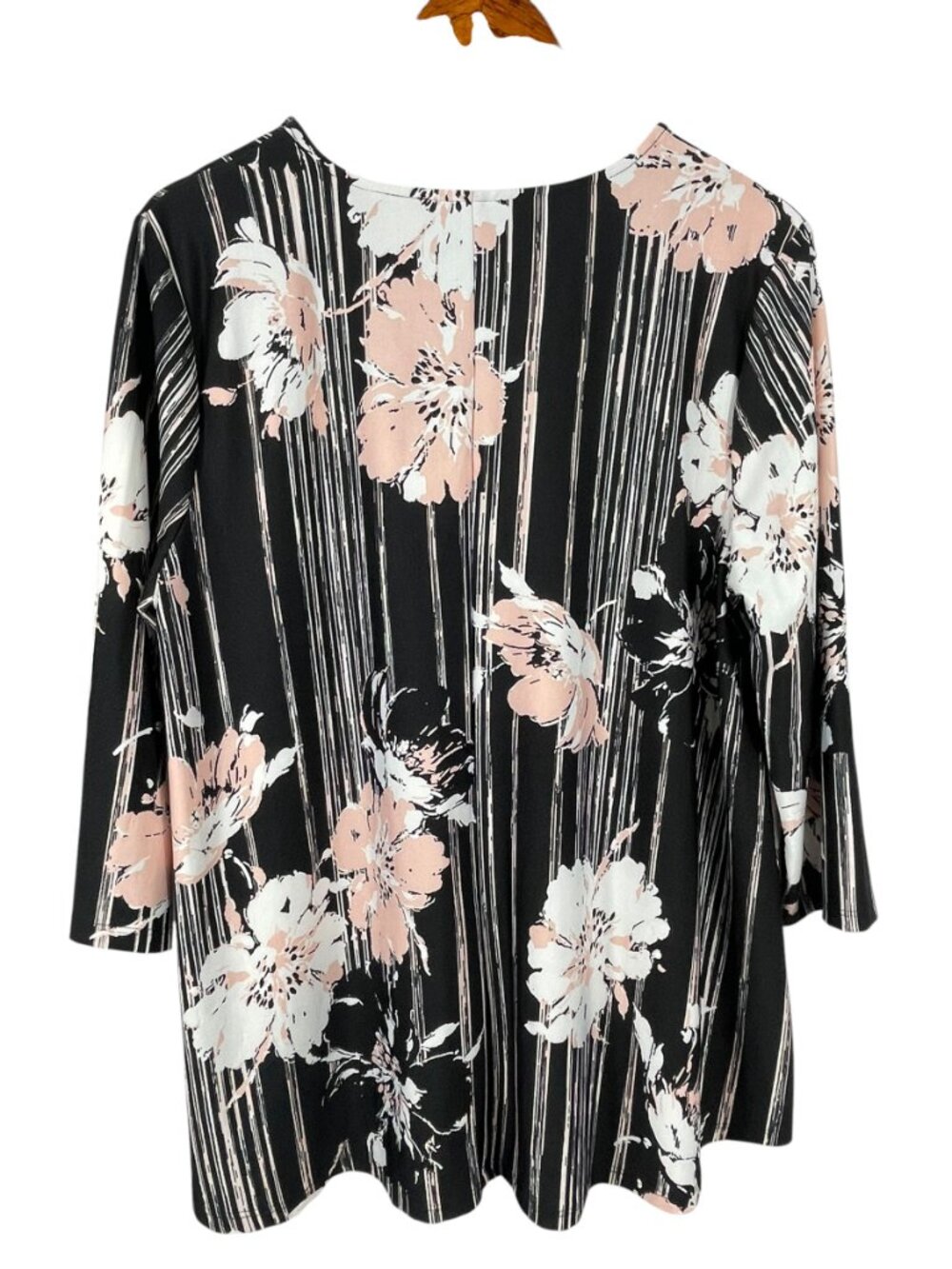 Roz & Ali Petite XL Floral Swing Top Black Pink 3/4 Sleeve Stretch - Picture 4 of 12